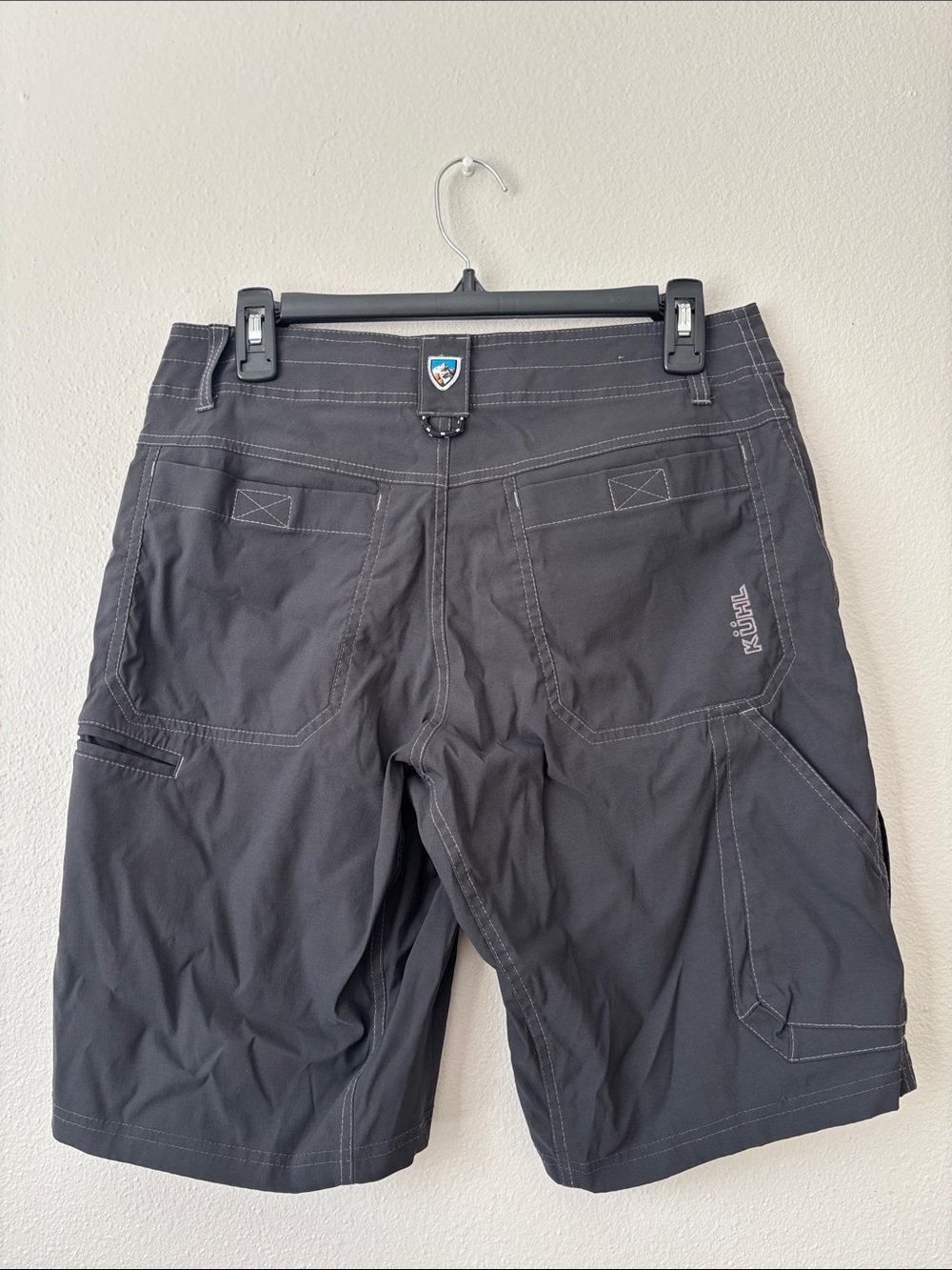 NWOT KUHL RENEGADE SHORT Durable water-resistant quick-dry short 8 pockets SZ 30